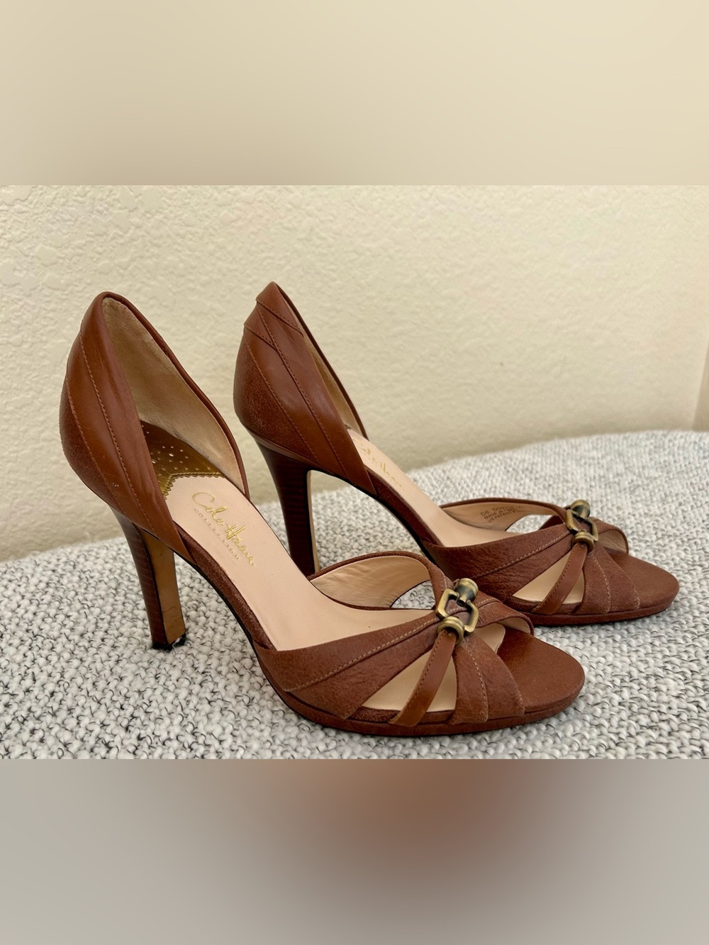 Cole Haan Nike Air Brown Leather D’Orsay Heels Gold Buckle Open Toe Sandals 9 B